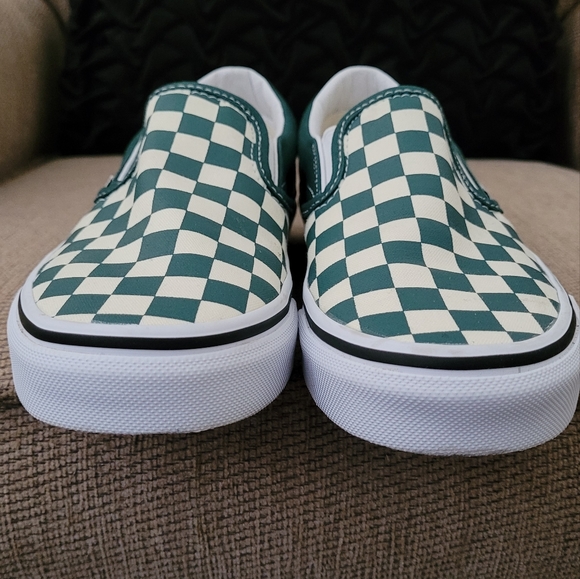 VANS UNISEX CLASSIC SLIP ON GREEN CHECKERBOARD SNEAKERS - Picture 6 of 13